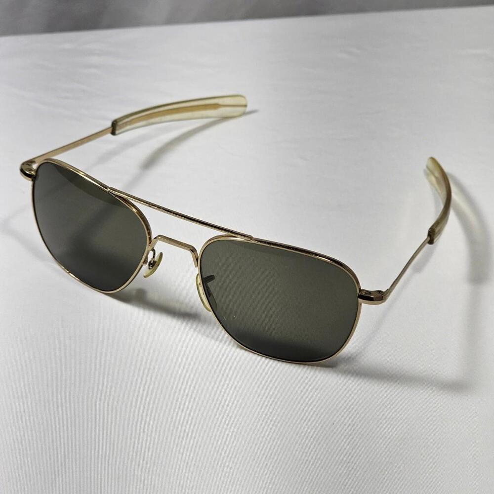 Vintage Randolph Engineering RE Metal Aviator Gold Italy Sunglasses 5 1/2 USA - Picture 4 of 13